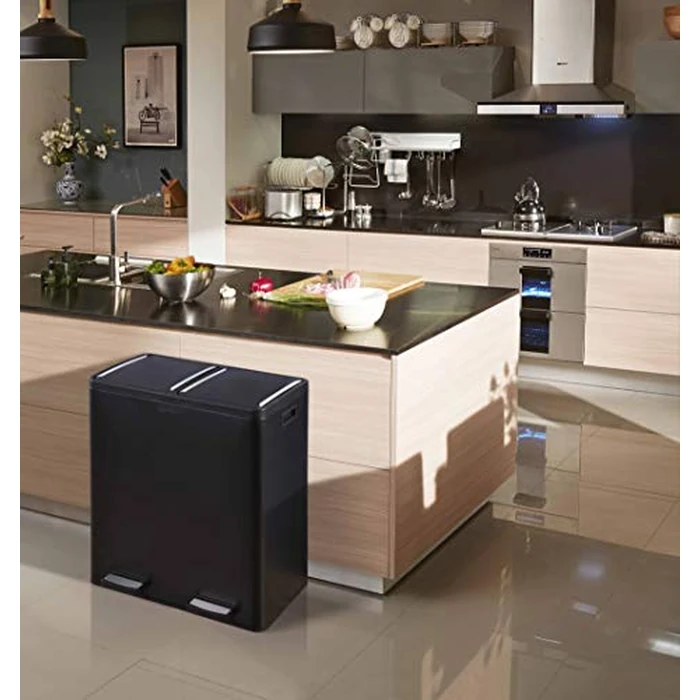 The Step N' Sort 18.5 Gallon Extra Large Capacity, Soft-Step, Dual Trash and Recycling Bin with Removable Inner Bins Black by Step N' Sort - Used - Very Good condition