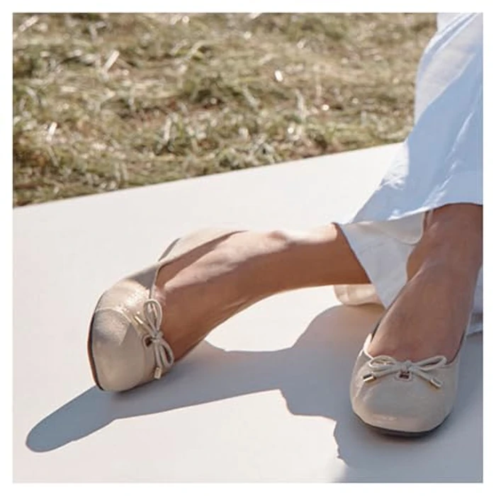Vionic Women's Klara Ballet Flat, Gold Metallic Leather, 9.5 by Vionic - Image 2