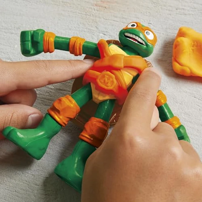 Play-Doh Teenage Mutant Ninja Turtles Slice & Blast Pizza Playset, Bendy 4 Inch Mikey Action Figure, Kids Arts & Crafts, TMNT Toys for Boys & Girls 4+ by Play-Doh - Image 8
