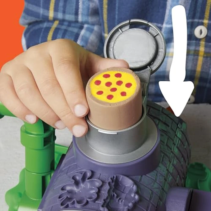 Play-Doh Teenage Mutant Ninja Turtles Slice & Blast Pizza Playset, Bendy 4 Inch Mikey Action Figure, Kids Arts & Crafts, TMNT Toys for Boys & Girls 4+ by Play-Doh - Image 9