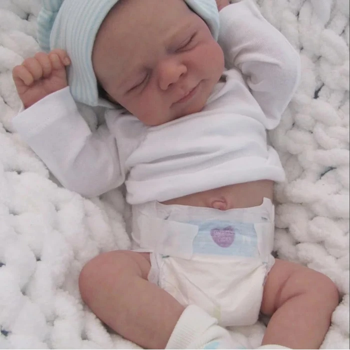 Zero Pam Realistic Reborn Toddler Dolls Silicone Full Body Boy, 18 Inch Real Life Baby Boy Dolls Sleeping Anatomically Correct Full Vinyl Soft Body Newborn Bebe Doll with A Belly Button (Retro) by Zero Pam - Image 1