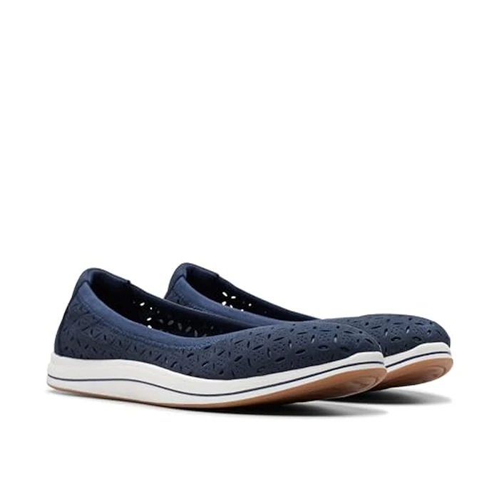Clarks CloudSteppers Women's Breeze Roam Ballet Flat, Navy Textile, 7.5 Narrow US by Clarks - Image 5