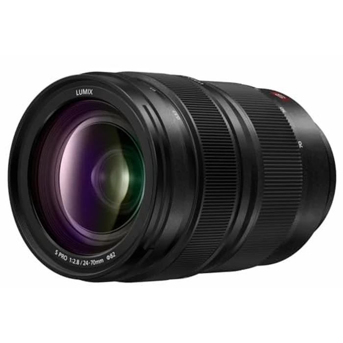 Panasonic Lumix S Pro 24-70mm F2.8 L-Mount Interchangeable Lens for Lumix S Series Full-Frame Digital Cameras - S-E2470 (USA) by Panasonic - Image 7