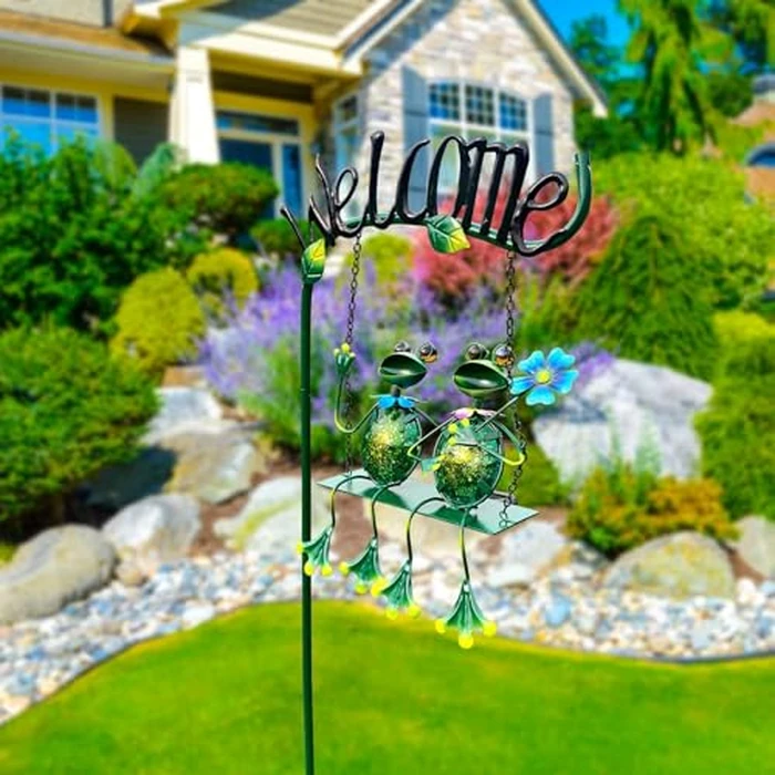 HONGLAND Solar Lights Outdoor Waterproof, Frog Swing Garden Decor, Frog Decorative Stake with Welcome Sign Landscape Patio Yard Gifts for Women Mom (48 inch) by HONGLAND - Image 6