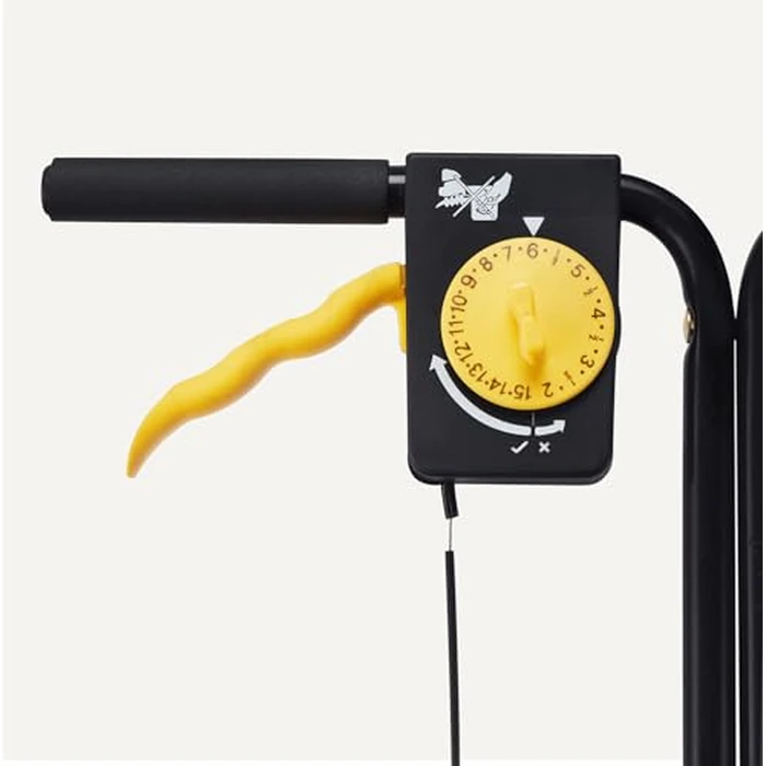 Amazon Basics Fertilizer Spreader for Lawn, Evenly Spreading, Multi-Gear System, Covers 5000 Square Feet per Load, 33 Pounds, 0.53 Cubic Feet, All Season, 1-Pack by Amazon Basics - Image 3