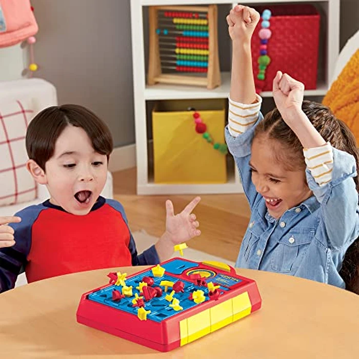 Perfection Game for Kids Ages 5 and Up, Pop Up Game, Customize The Tray for Over 250 Combinations, Kids Games, Games for 1+ Players (English & French) by Hasbro - Image 6