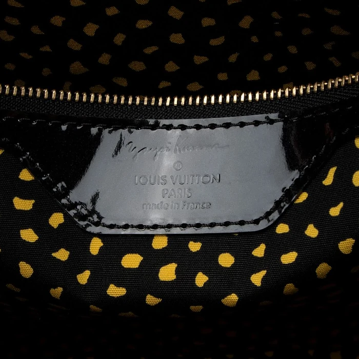 Louis Vuitton Limited Edition Kusama Monogram Vernis Infinity Dots Lockit MM Satchel - Patent Leather - Yellow/Black by Louis Vuitton - Image 8