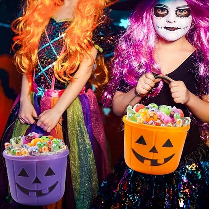 JOYIN 6PCS Halloween Trick or Treat Pumpkin Bucket, Orange Plastic Candy Bucket for Trick or Treating, Black Purple Jack O Lantern Basket and Pails with Handle for Kids Halloween Party Favor Supplies by JOYIN - Image 6