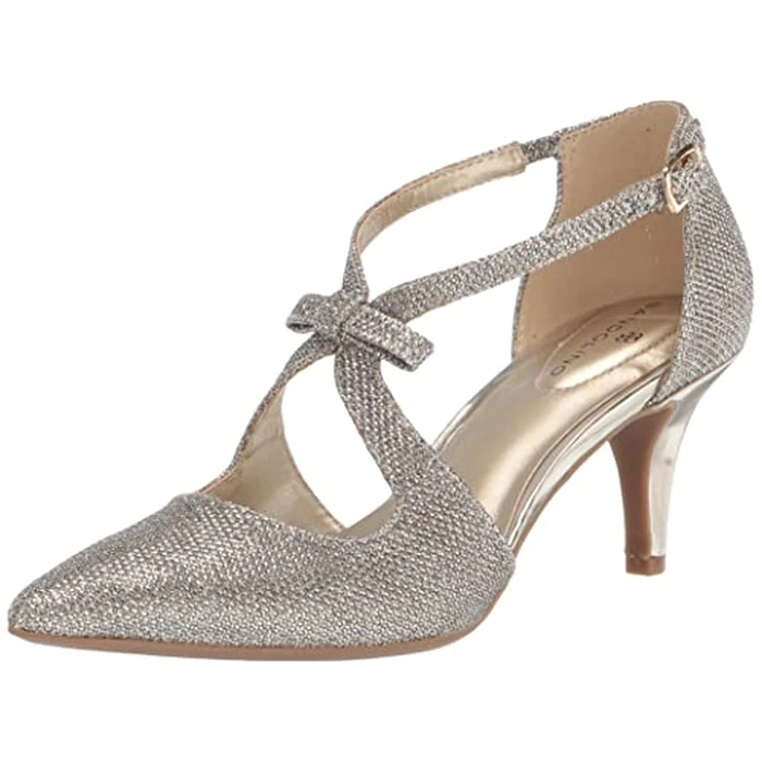 Bandolino Women's Zeffer Pump, Goldfabric, 9.5 by Bandolino - Used - Good condition