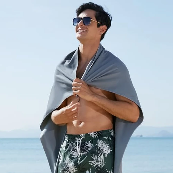Rainleaf Microfiber Towel Perfect Travel & Gym & Camping Towel. Quick Dry - Super Absorbent - Ultra Compact - Lightweight. Suitable for Trip, Beach, Shower, Backpacking, Pool by Rainleaf - Image 6