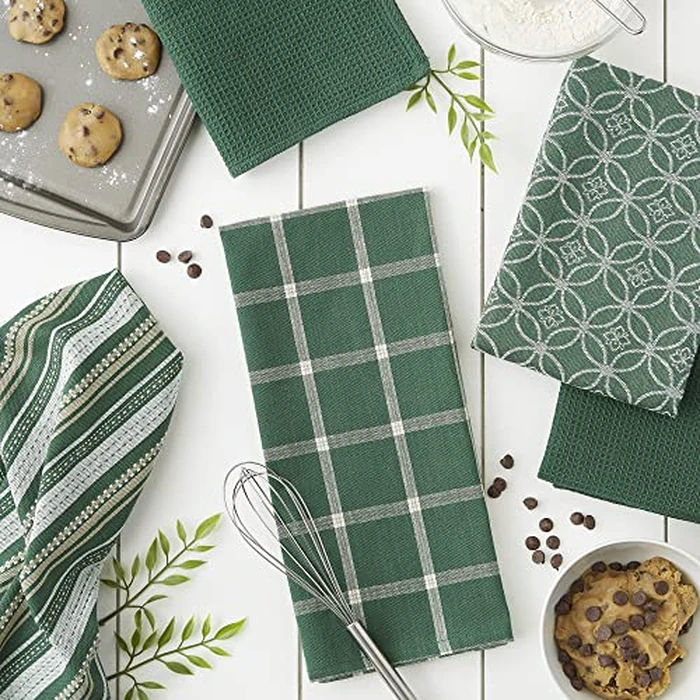 DII Assorted Woven Kitchen Set, Dishtowel, 18x28, Dishcloth, 13x13, Dark Green, 5 Piece by DII - Image 3