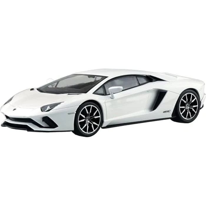 Aoshima Lamborghini Aventador S (Pearl White) 1:32 Scale Model Kit by Aoshima - Used - Very Good condition