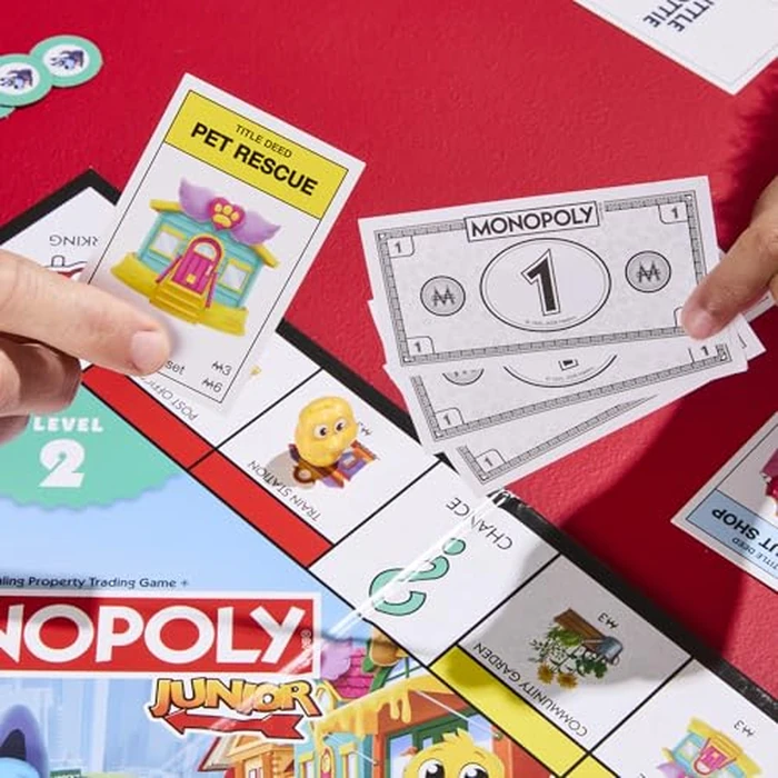 Monopoly Junior Square 2 in 1 by Hasbro Gaming - Image 8