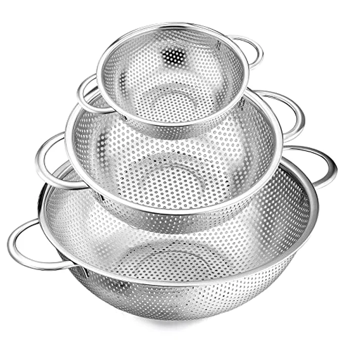 E-far Stainless Steel Colander Set of 3 (1-3-5Quart), Micro-Perforated Metal Colander Strainer with Handle for Kitchen/Draining Pasta/Rinsing Vegetables Fruits, Heavy Duty & Dishwasher Safe by E-far - Used - Very Good condition