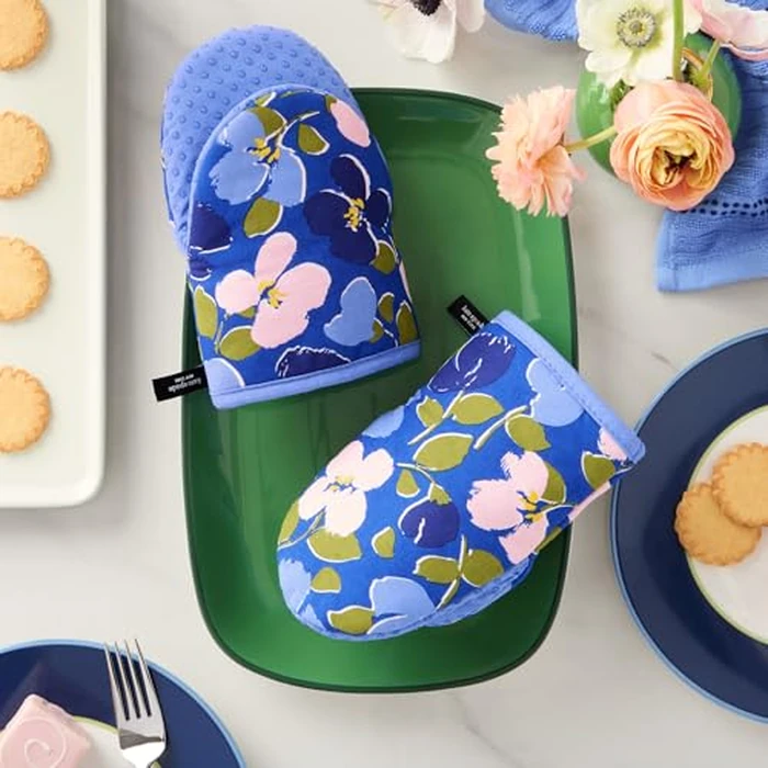 Kate Spade New York Painterly Bouquet Mini Oven Mitt 2-Pack Set, Heat Resistant, 100% Cotton with Printed Non-Slip Silicone Grip, Blue/Green/Rose, 5.5"X8" by kate spade new york - Image 2