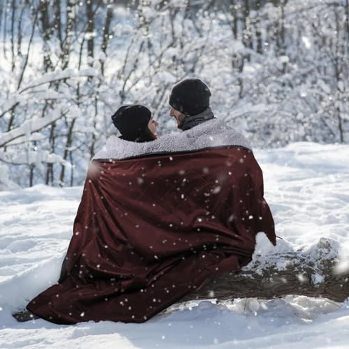 DUKUSEEK Outdoors Waterproof Throw Blanket with Hood, 79”x 59” Sherpa Fleece Stadium Windproof Blankets for Boat, Traveling, Camping, Football, Dogs, Outdoor Sporting Events-Machine Washable by DUKUSEEK - Image 7