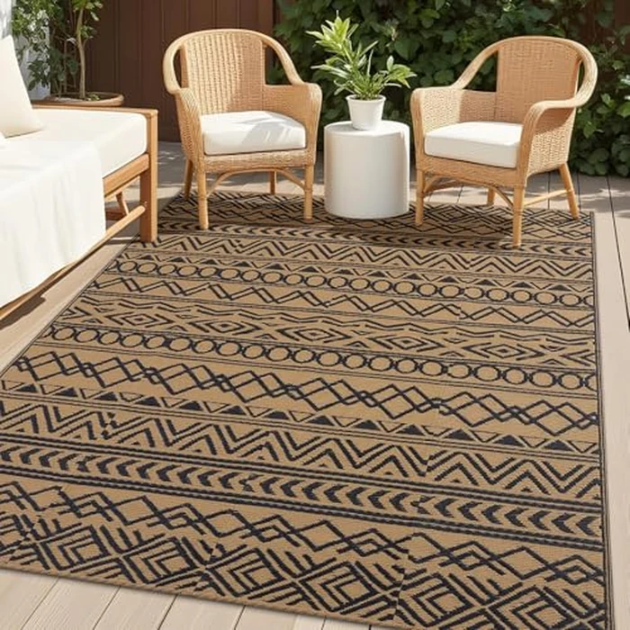 OLANLY Waterproof Outdoor Rug 4x6 ft, Reversible Plastic Patio Rug Outdoor Carpet, Geometric Pattern Large Outdoor Area Rug Deck Rugs for RV, Patio, Backyard, Picnic, Beach & Camping, Black and Brown by OLANLY - Used - Very Good condition - CA$32.39