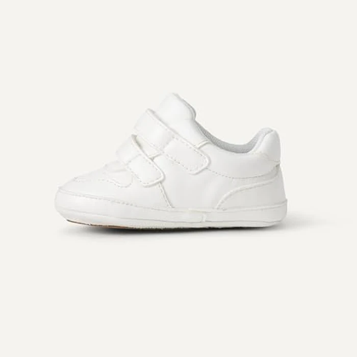 Amazon Essentials Unisex Babies' Hook & Loop Court Sneakers, White, 3 Infant by Amazon Essentials - Image 3