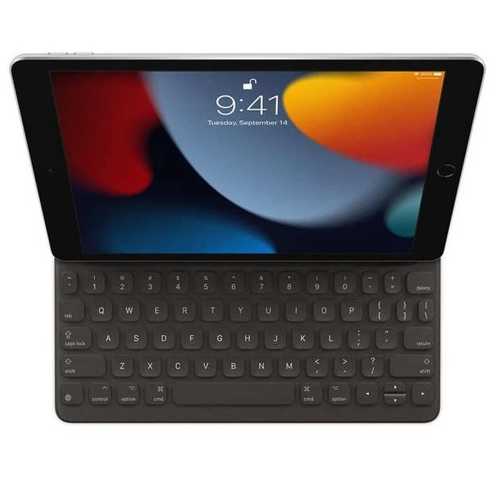 Apple Smart Keyboard for 10.5" iPad Pro - Black by Apple - Refurbished - Excellent condition