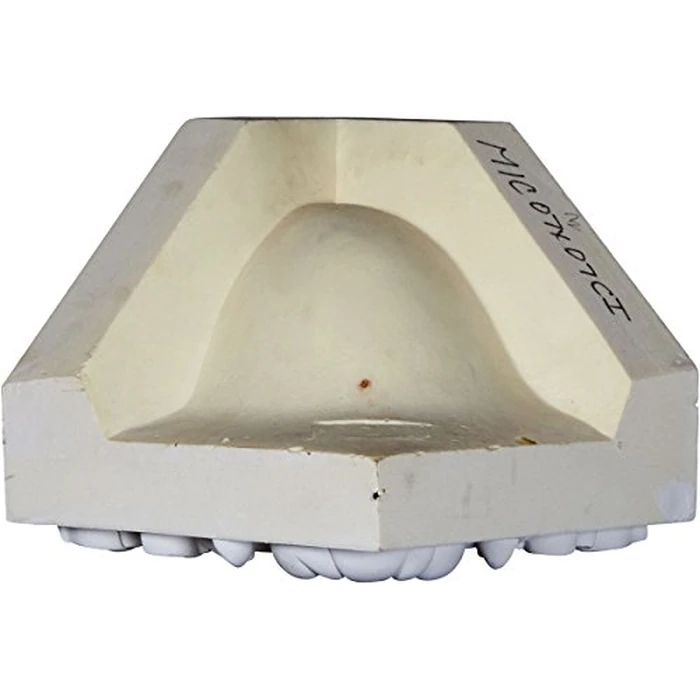 Endurathane Carrillo Shell Crown Moulding Inside Corner, 7 1/8"H x 7 3/8"P x 10 1/8"F, Factory Primed (4-Pack) by Ekena Millwork - Image 4