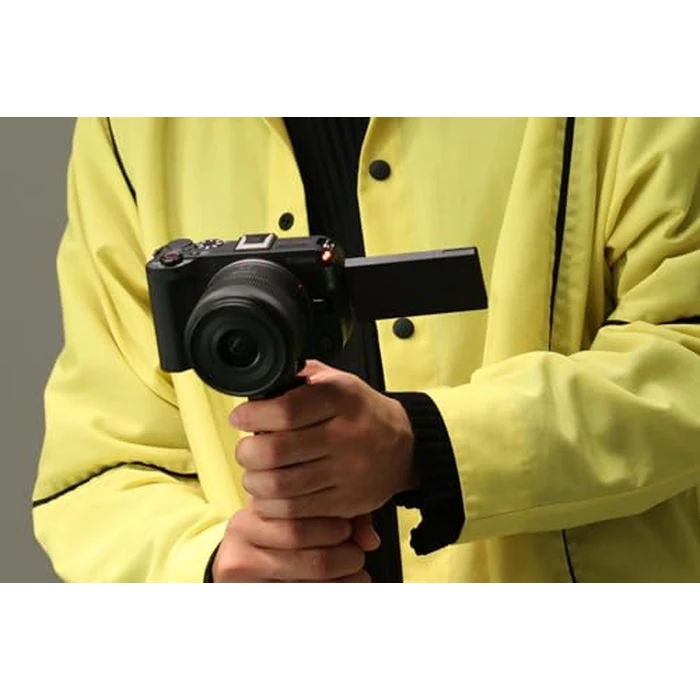 CANON EOS R50 V + RF-S14-30MM F4-6.3 is STM PZ KIT by Canon - Image 8
