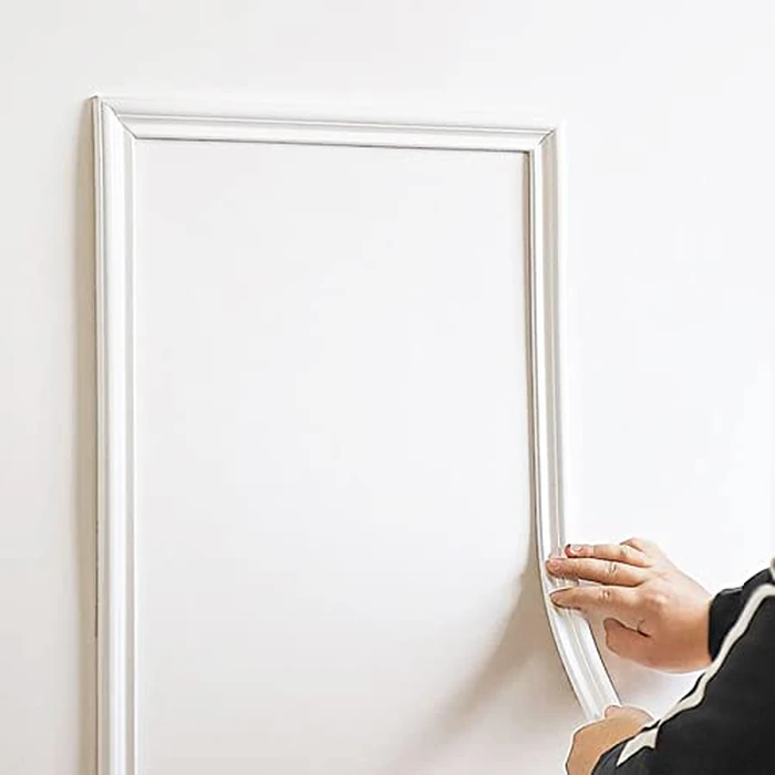 TriMold Peel and Stick Chair Rail Molding, Self-Adhesive Wall Trim for Home Decoration & Wall Protection, 3m x 6cm by Trimold - Used - Very Good condition - US$17.84