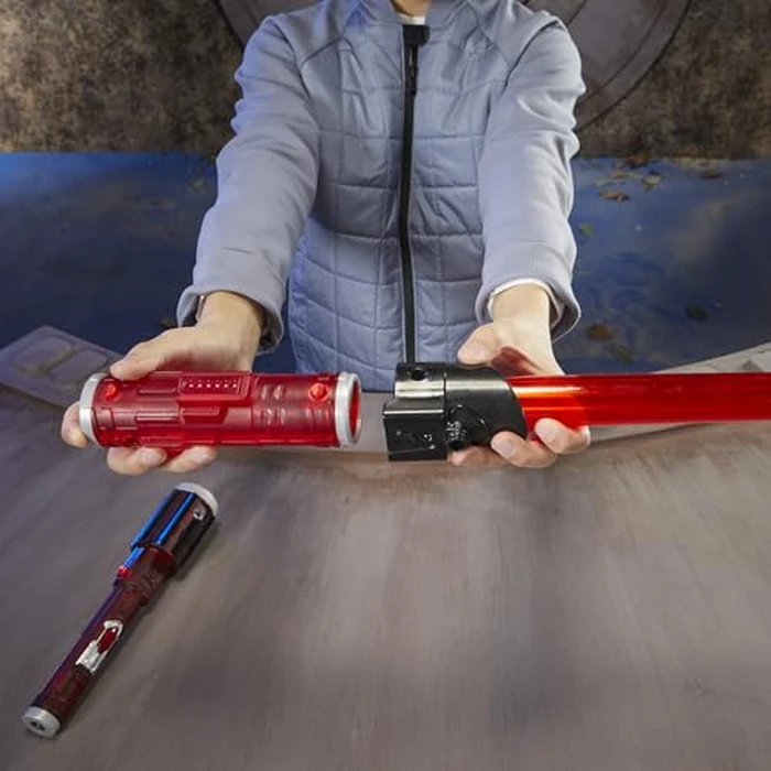 STAR WARS Lightsaber Forge Kyber Core Darth Vader, Officially Licensed Red Customizable Electronic Lightsaber, Toys for 4 Year Old Boys and Girls by STAR WARS - Image 7