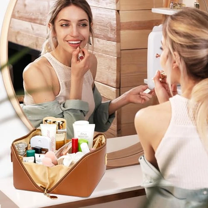 CLOUDWINGS Birthday Gifts for Women Teen Girl, Personalized Initial Makeup Organizer Bag Set, Open Flat Travel Cosmetic Bag With Clear Divider and Handle(Brown,Z) by CLOUDWINGS - Image 7