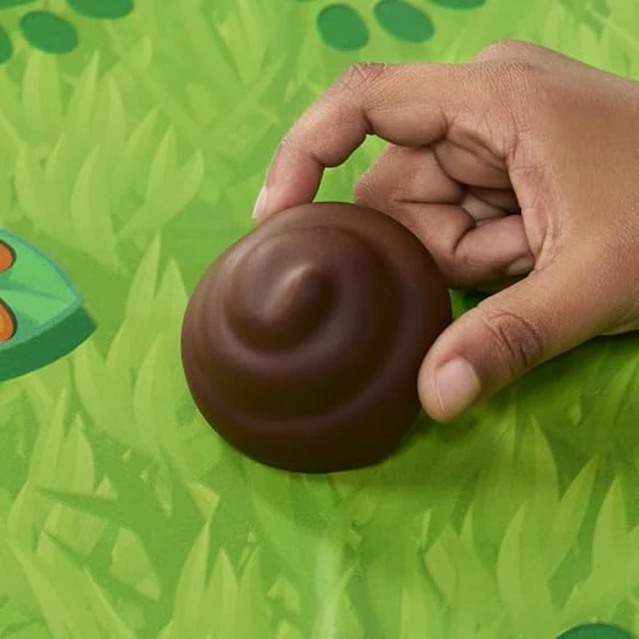 Hasbro Gaming Don't Step in It Preschool Game I Blindfolded, Poop Party Game | Spinner with 8 Fun Animal Moves | Ages 4+| 1+ Players I Funny Kids Board Games | Easter Gift for Kids by Hasbro Gaming - Image 9