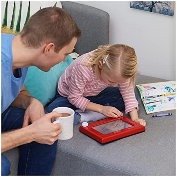 Etch A Sketch, Original Magic Screen, 86% Recycled Plastic, Sustainably-Minded Classic Kids Creativity Toys for Boys & Girls Ages 3+ by Etch A Sketch - Image 6
