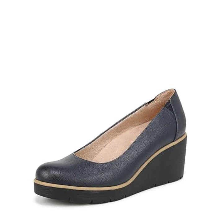 Soul Naturalizer Women's Classic Pump, Navy Tumbled, 6.5 by Naturalizer - Used - Good condition - CA$52.46