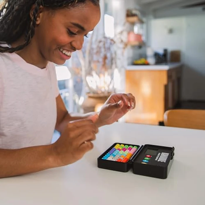 Educational Insights Kanoodle Ultimate Champion - 3D Brain Teaser Puzzles for Kids, Spatial Puzzle Games for Adults, Teens and Kids, Problem Solving Toys and Logic Puzzles, Single Player Games by Educational Insights - Image 6